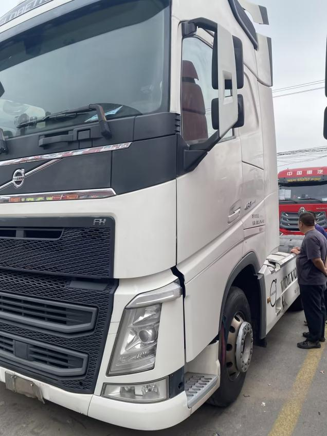 沃尔沃 FH 牵引车